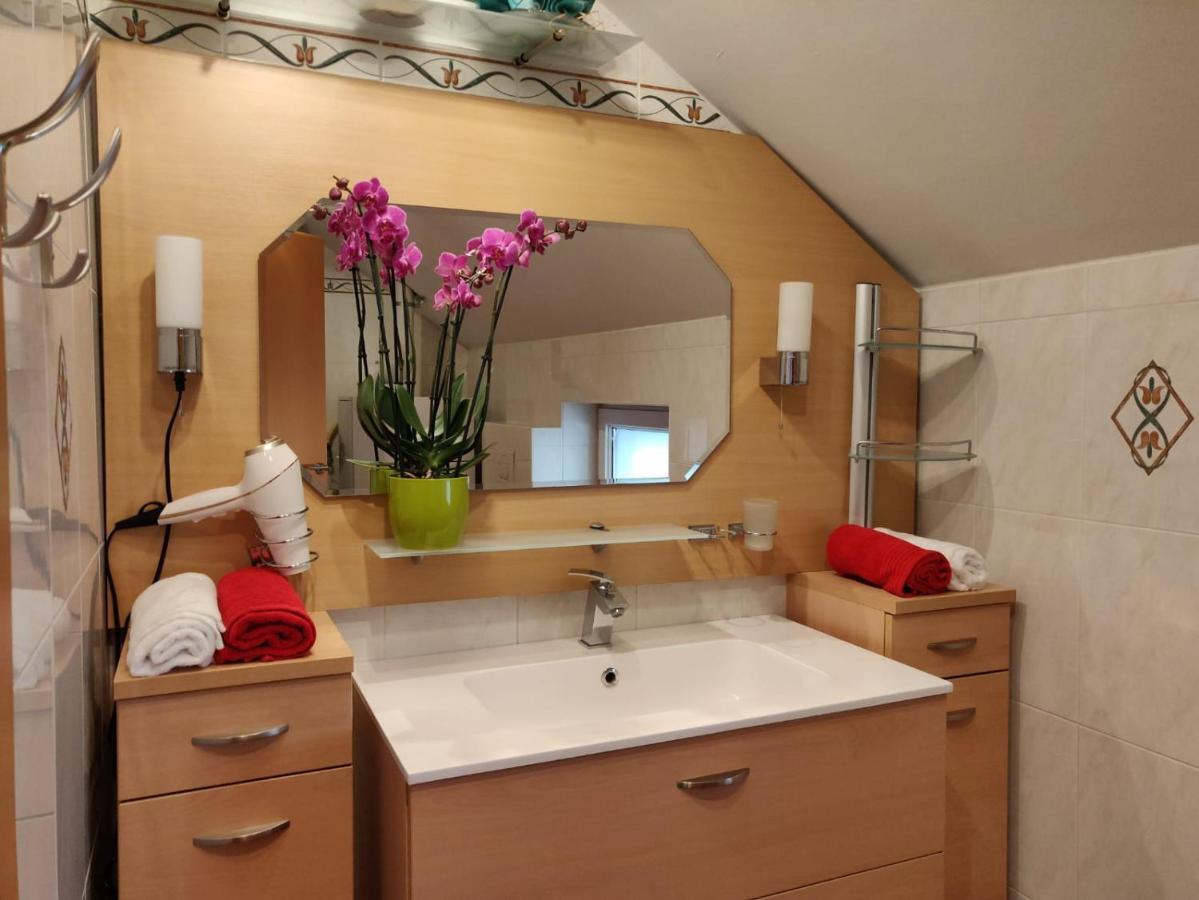 Relax - Ferienhaus In Wien Экстерьер фото